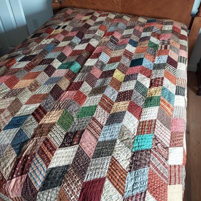 Hand Stitched Antique Quilts (UB-BBL)