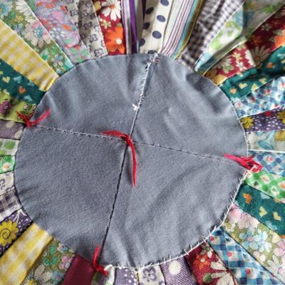 Eight Vintage Quilts (UB-BBL)