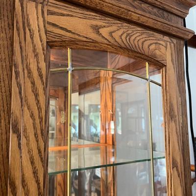 Wooden China Cabinet W/Lights (DR-RG)