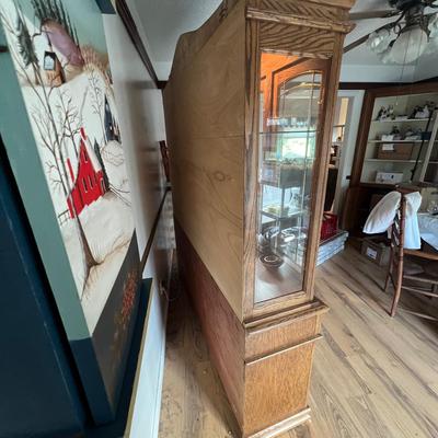 Wooden China Cabinet W/Lights (DR-RG)
