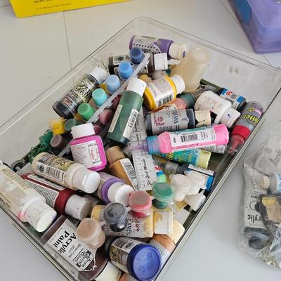 Assorted Craft, Paint, Stamps & Jewelry-Making Items (UC-JS)