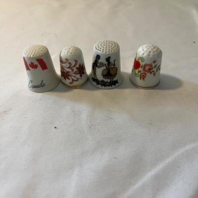 Vintage Wooden Print Set Drawers with Collectibles (D-MG)