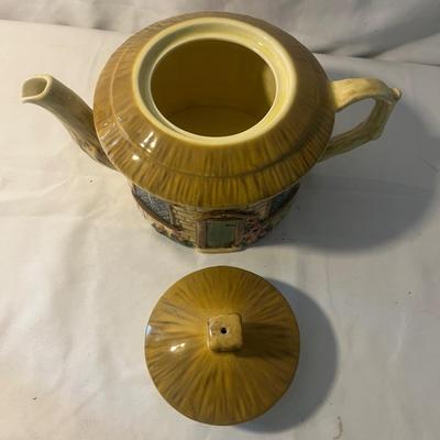 Sylva C Thatched Cottage Tea Set (D-MG)