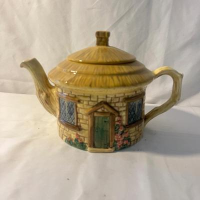 Sylva C Thatched Cottage Tea Set (D-MG)