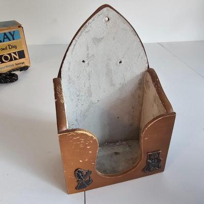 Vintage Clothes Care Items (UC-JS)
