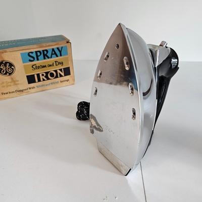 Vintage Clothes Care Items (UC-JS)