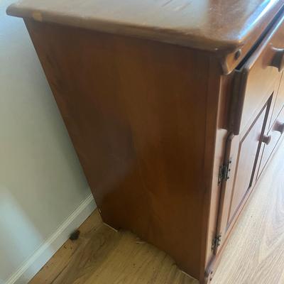 Wooden Three Dovetailed Drawer Cabinet (D-MG)