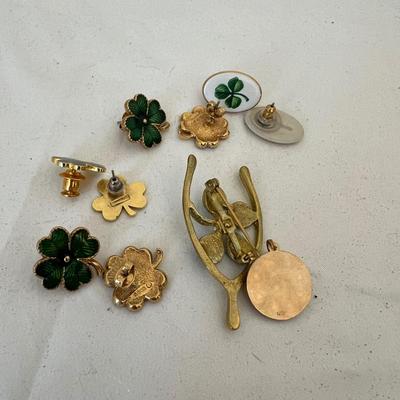 Holiday Jewelry - Earrings, Brooches, Necklace, Pins & More (P-RG)