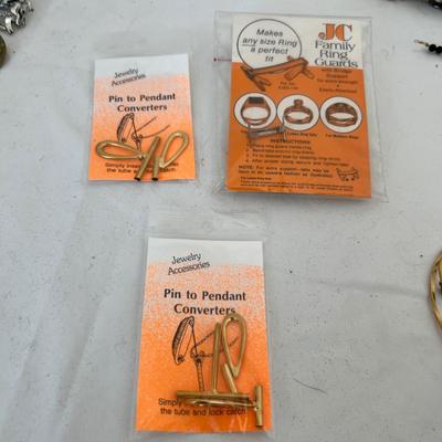 Holiday Jewelry - Earrings, Brooches, Necklace, Pins & More (P-RG)