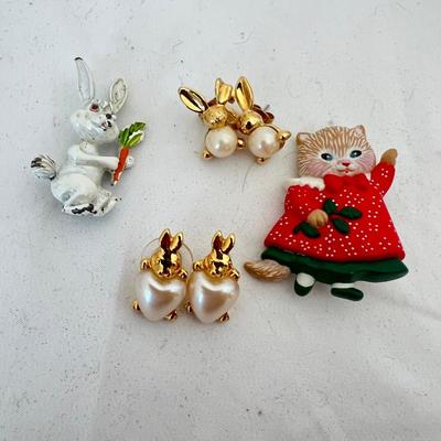 Holiday Jewelry - Earrings, Brooches, Necklace, Pins & More (P-RG)
