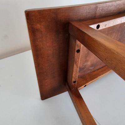 Wooden Curved Bench Seat (UC-JS)