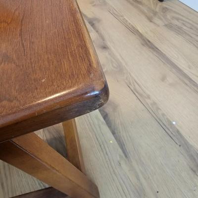 Wooden Curved Bench Seat (UC-JS)