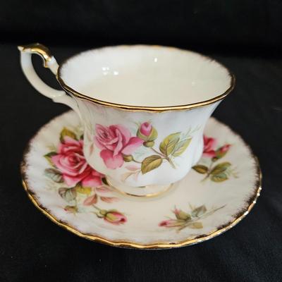 Rose Themed China (LR-DW)