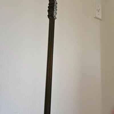 Rembrandt Vintage Iron and Marble Floor Lamp (LR-DW)