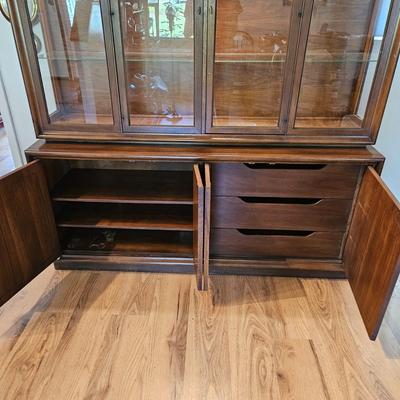 Emphasis MCM China Cabinet and Hutch (LR-DW)