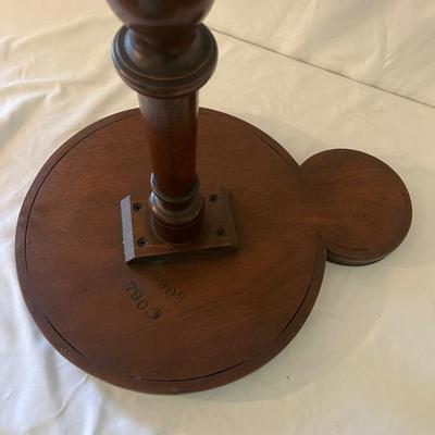 Baker Furniture Pedestal Drink Side Table (D-MG)