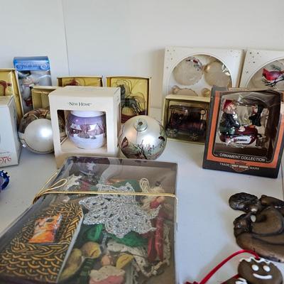 Christmas Ornament Collection (UCC-JS)