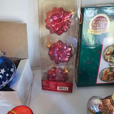 Christmas Ornament Collection (UCC-JS)