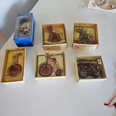 Christmas Ornament Collection (UCC-JS)