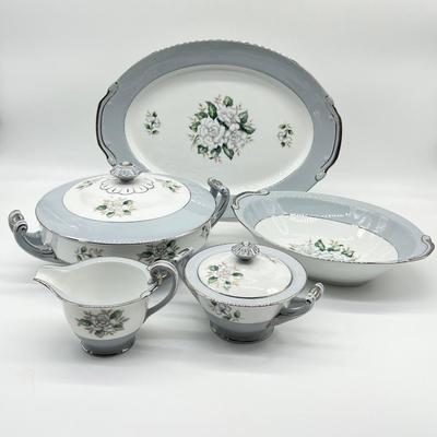 HARMONY HOUSE ~ Sheraton ~ 4 Piece Place Setting For 6
