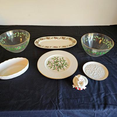Lenox Holiday Tartan China & More (UCC-JS)