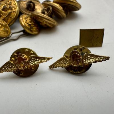 Vintage Military Uniform Buttons- Eagle