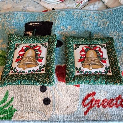 Holiday Linens & More (UCC-JS)