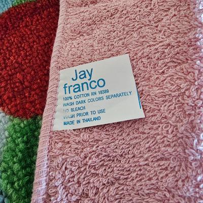 Holiday Linens & More (UCC-JS)