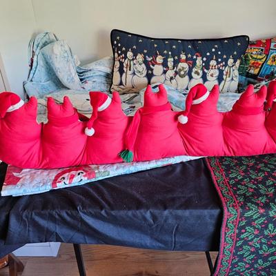 Holiday Linens & More (UCC-JS)