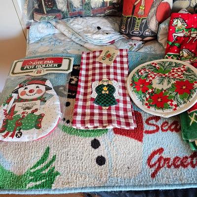 Holiday Linens & More (UCC-JS)