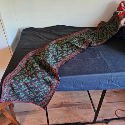 Holiday Linens & More (UCC-JS)