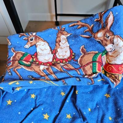 Holiday Linens & More (UCC-JS)