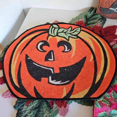 Assorted Holiday Decor (UCC-JS)