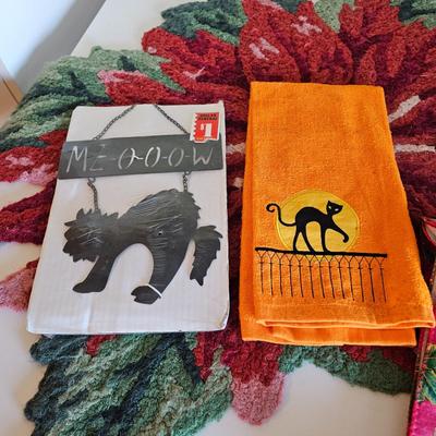Assorted Holiday Decor (UCC-JS)