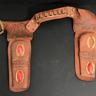 LOT 14A: Vintage Toy Holsters & Genuine Leather Tool Pouch