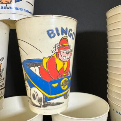 LOT 72A: Vintage 7/11 Slurpee Cup Collection Of Cartoons & Movies - Scooby Doo, Jaws & More