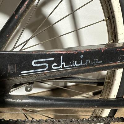 LOT 91G: Vintage 1960â€™s Schwinn Typhoon Bicycle