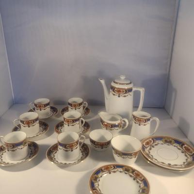 Vintage European Victoria China 20-piece Tea Set