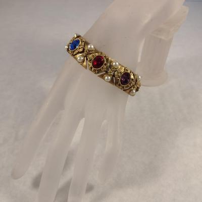 Vintage Gold Tone and Multi-Stone Panel Link Bracelet with Pearl Bead Accents (#8)