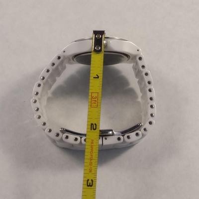 Pair of Women's Fashion Wrist Watches Citizens and Victorinox Swiss Army (#10)