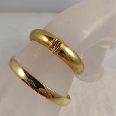 Pair of Gold Tone Fashion Wrist Bangles (#12)