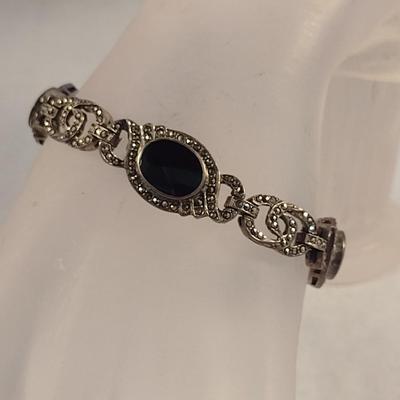 Vintage Marcasite Black Onyx Sterling Silver .925 Bracelet and Earring Set (#21)