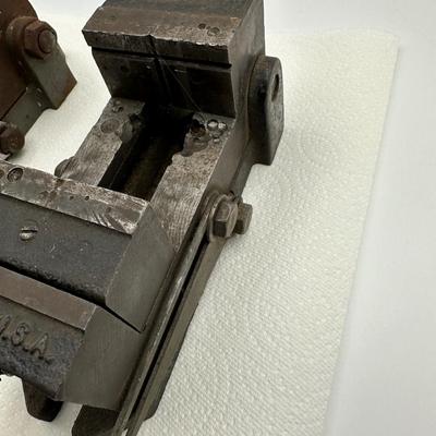 Angle Adjustable Vise Lot