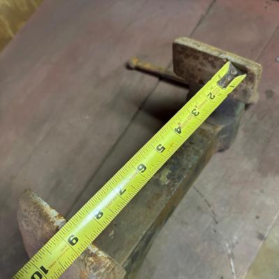 Antique Bench Vise