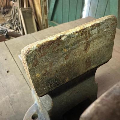 Antique Bench Vise