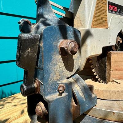 Ryobi 10â€ Compound Miter Saw