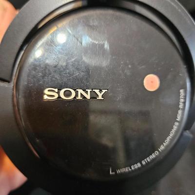 Two Pairs of Wireless Sony Headphones (LR-DW)