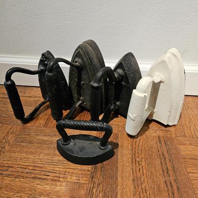 Five Cast Iron Sadirons (LR-DW)