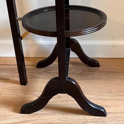 Three Victorian Style Side Tables/Plant Stands (D-DZ)