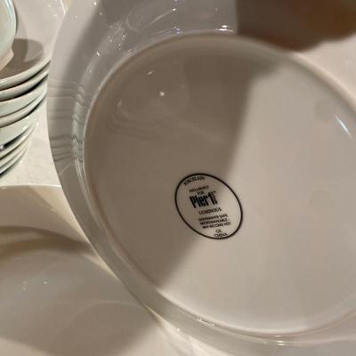 Pier 1 Dishes
